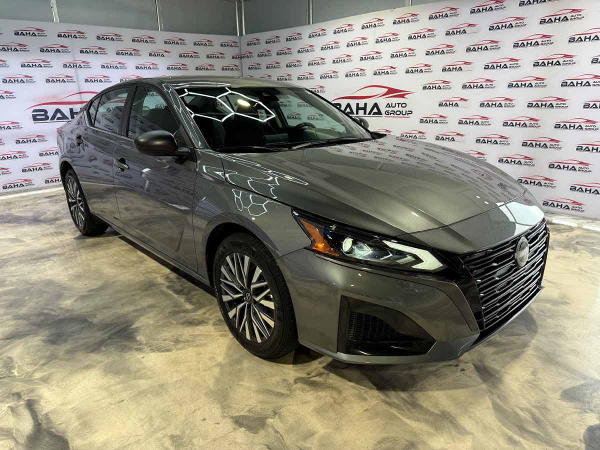 Used 2026 Nissan Altima 2.5 SV AWD/4WD image 5
