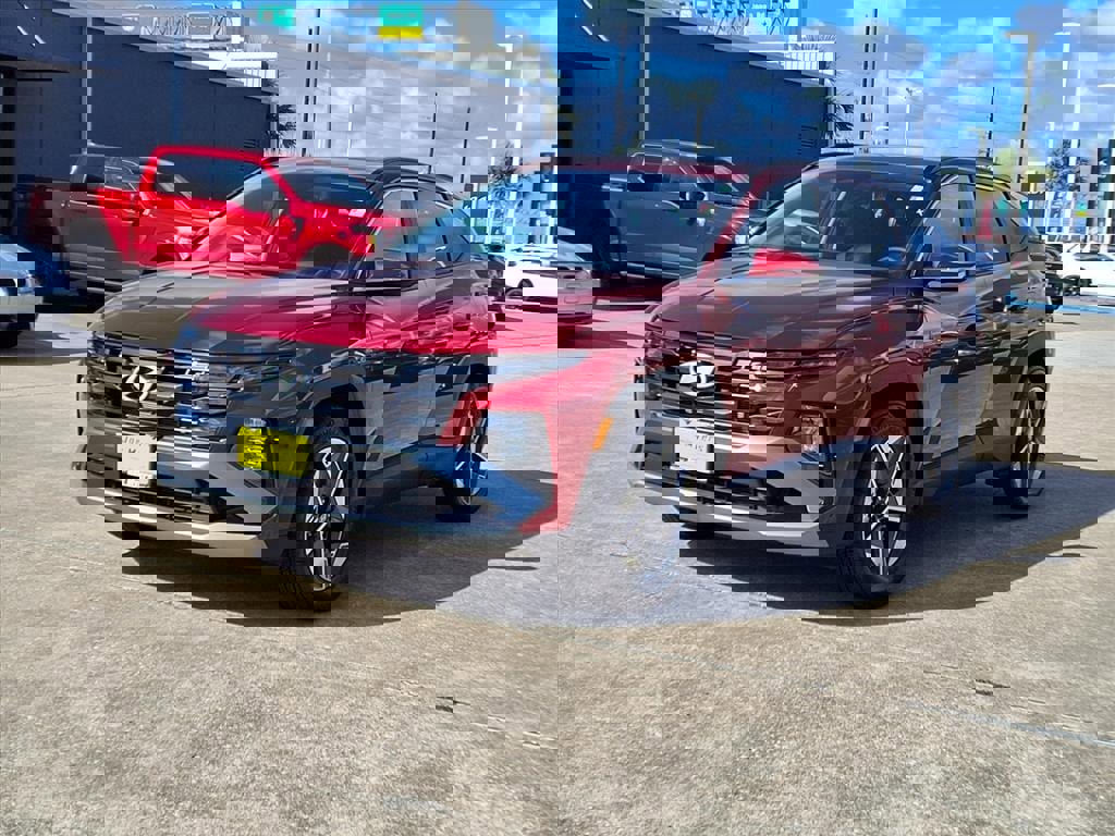 Used 2025 Hyundai Tucson SEL image 2