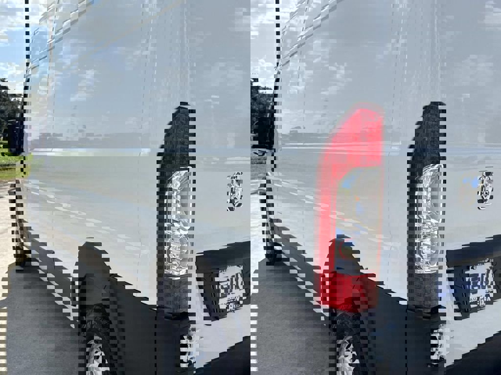 New 2026 RAM ProMaster 2500 w/ Convenience Group image 11