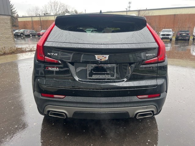 Used 2021 Cadillac XT4 Premium Luxury w/ Cold Weather Package image 6