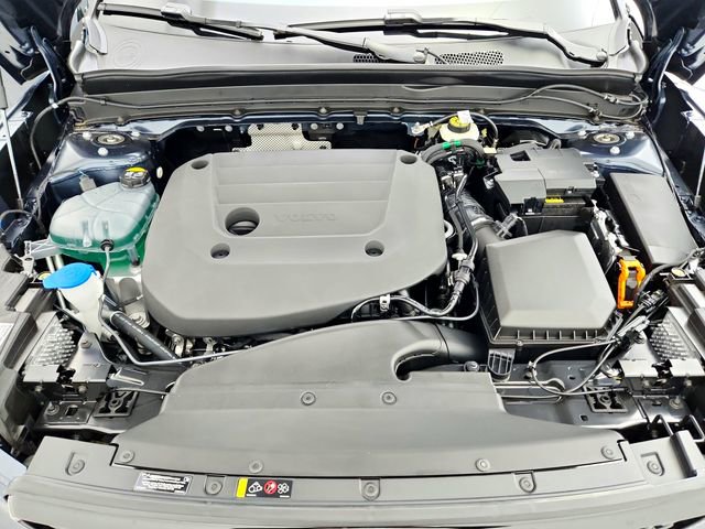 New 2026 Volvo XC40 B5 Ultra w/ Climate Package image 35