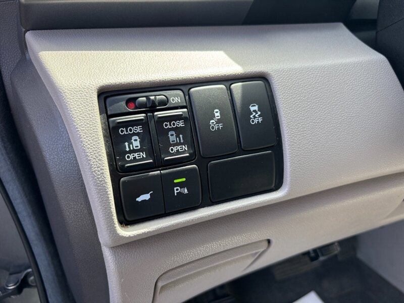 Used 2012 Honda Odyssey Touring image 27