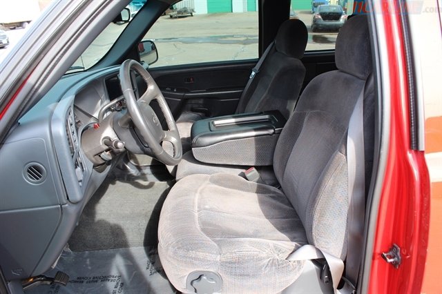 Used 1999 Chevrolet Silverado 1500 LS w/ Off-Road Chassis Pkg AWD/4WD image 9