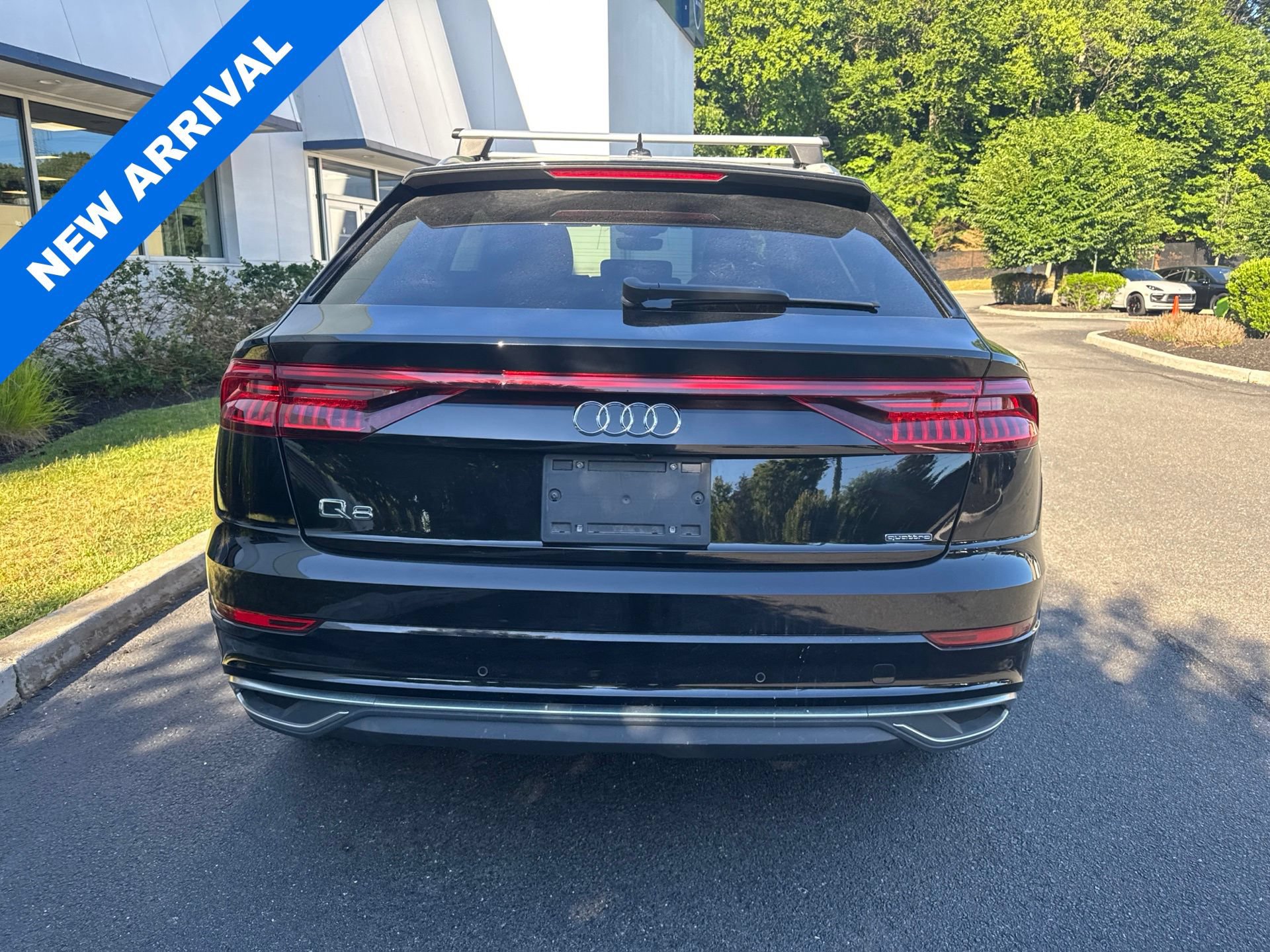 Used 2023 Audi Q8 Premium AWD/4WD image 3