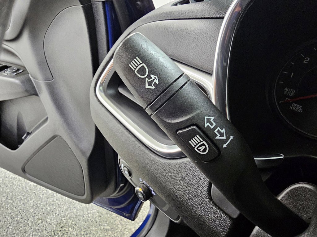 Certified 2022 Chevrolet Equinox LT FWD image 35