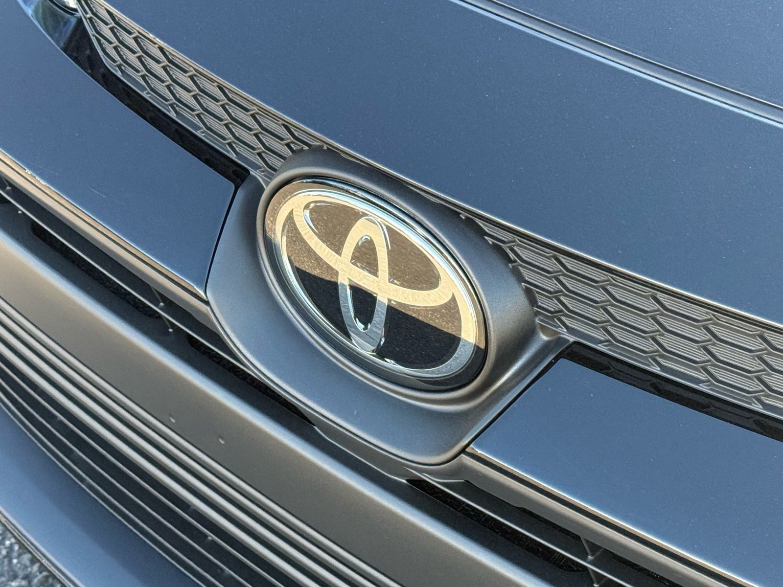 Used 2027 Toyota Corolla LE w/ LE Premium Package FWD image 33