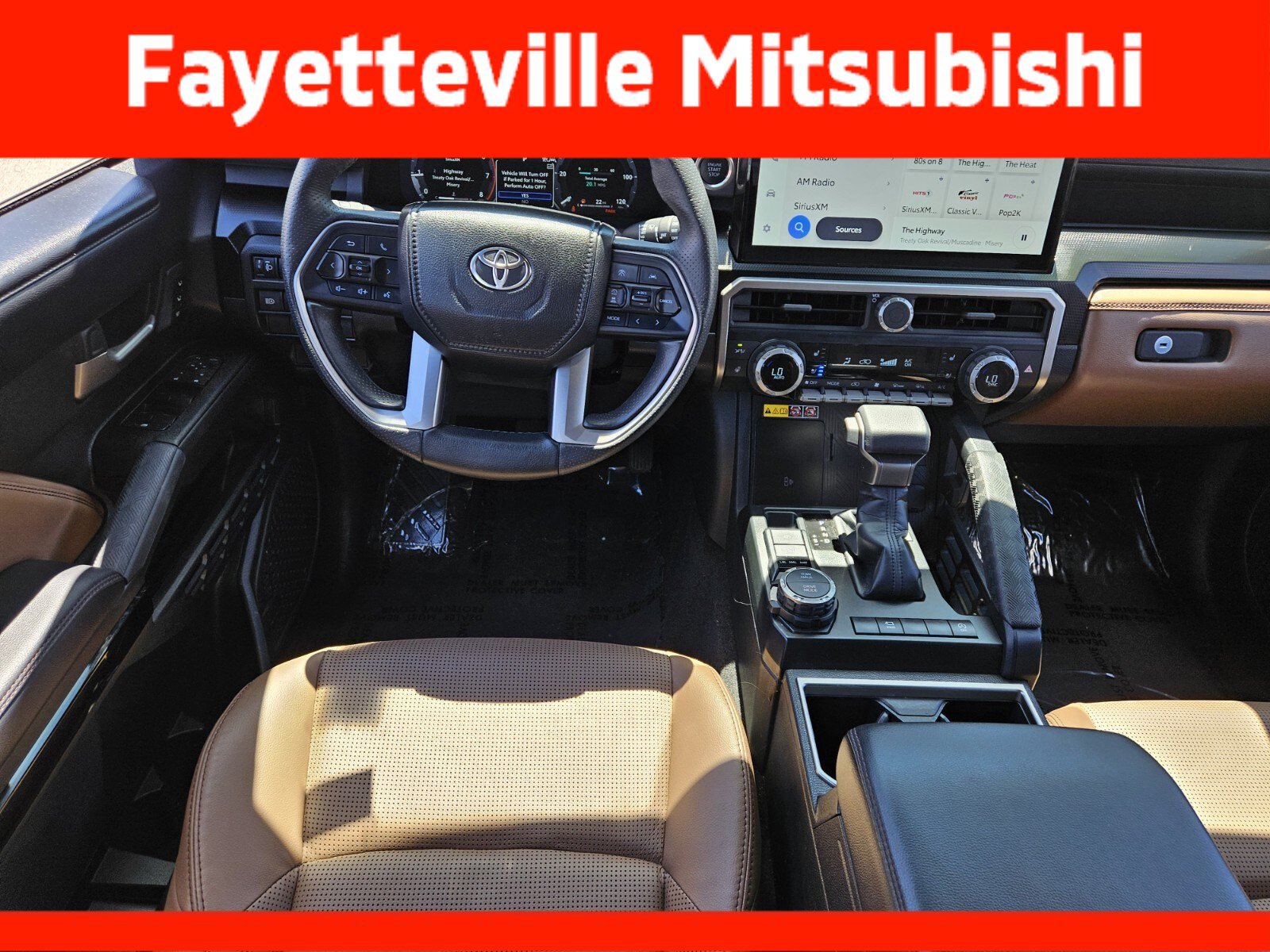 Used 2025 Toyota 4Runner Limited AWD/4WD image 12
