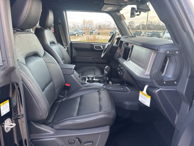 New 2025 Ford Bronco Outer Banks image 14