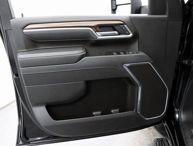 Certified 2025 Chevrolet Silverado 2500 LT w/ Convenience Package image 23