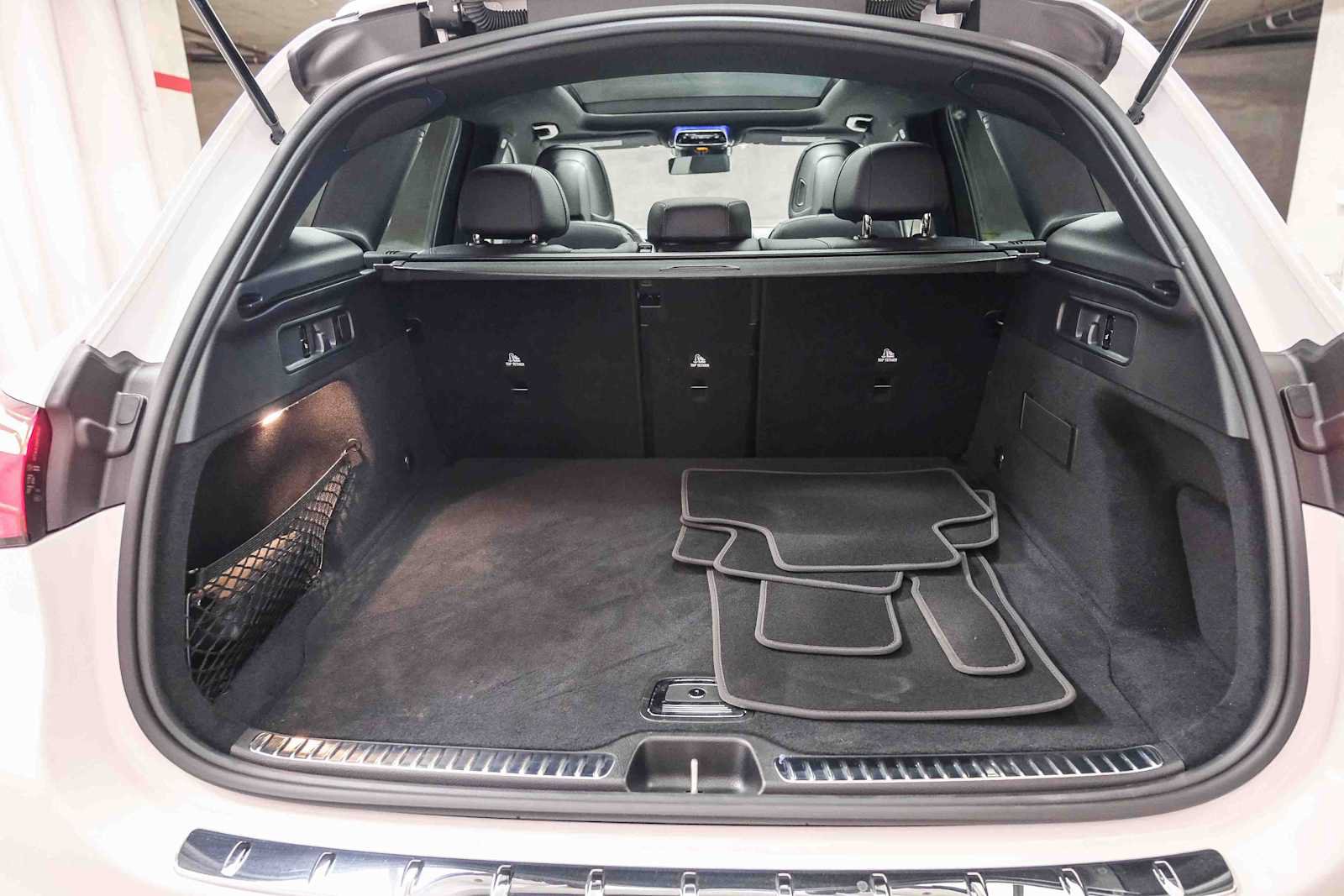 Certified 2026 Mercedes-Benz GLC 300 image 31