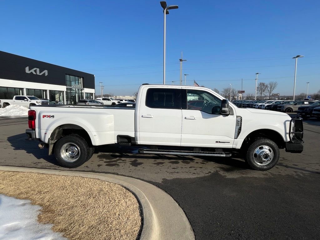 Used 2024 Ford F350 Lariat image 10