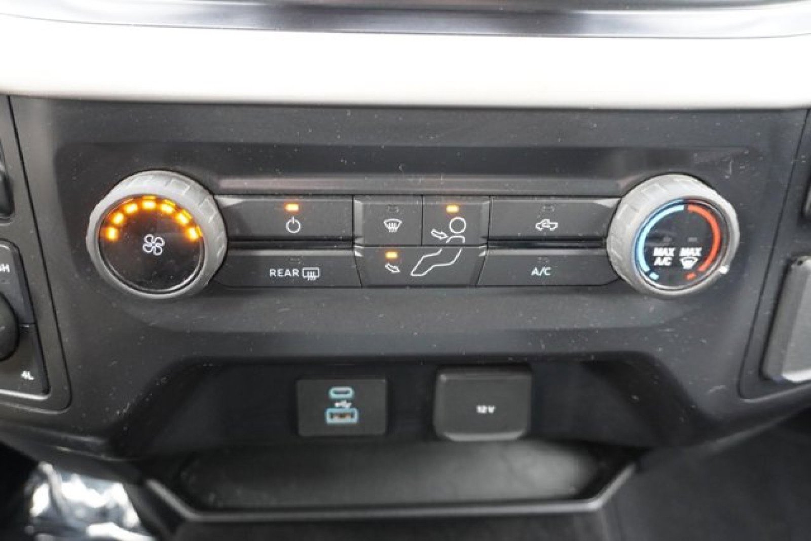 Used 2021 Ford F150 XLT image 27