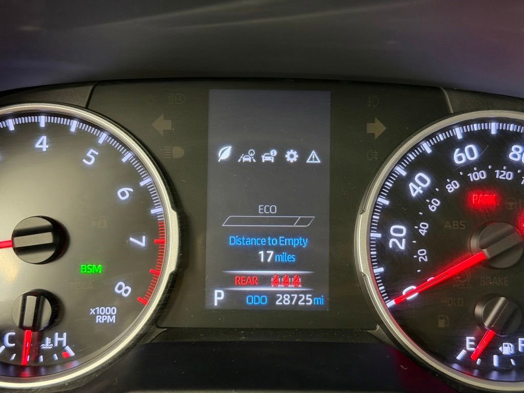 Certified 2021 Toyota RAV4 XLE w/ XLE Grade Weather Package FWD image 28