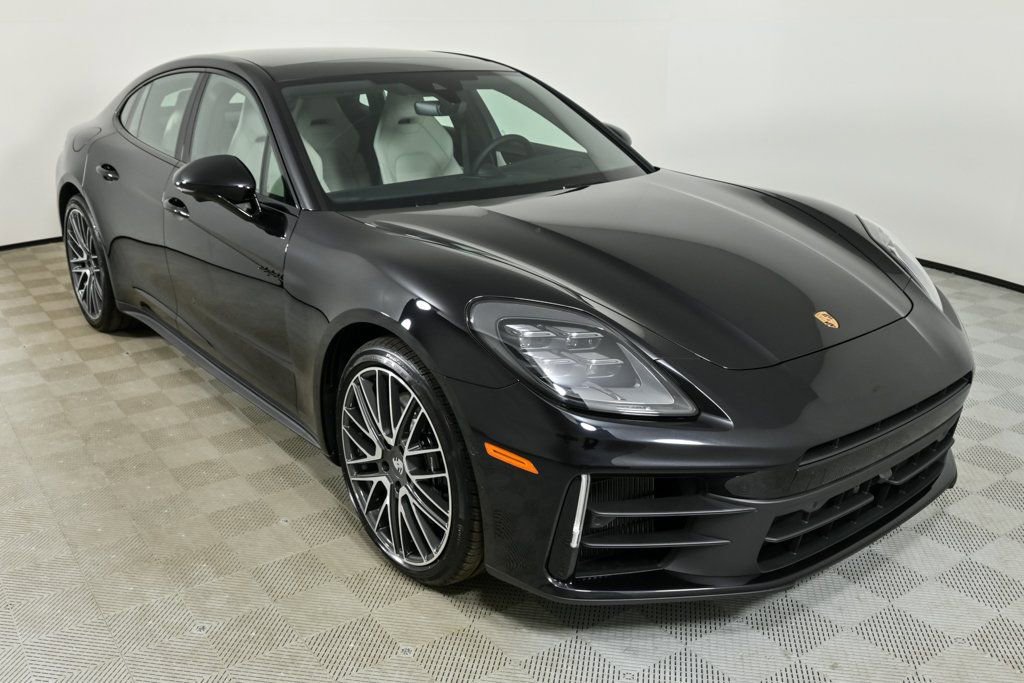 New 2026 Porsche Panamera 4 E-Hybrid image 28