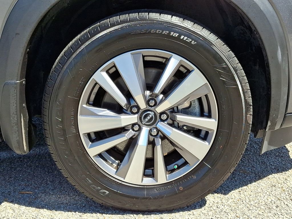 Used 2022 Nissan Pathfinder SL image 9