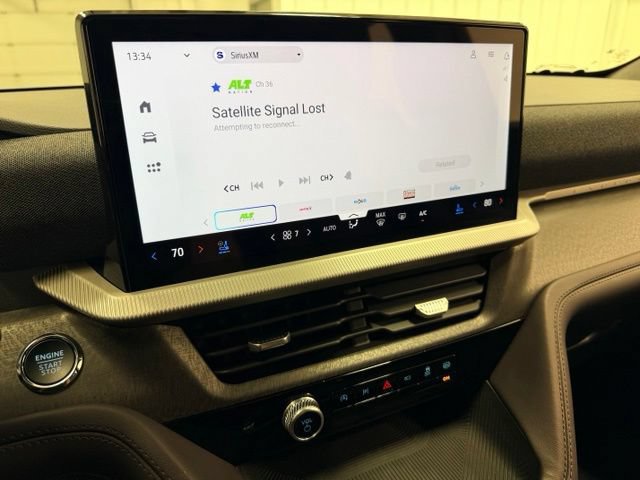 Used 2026 Ford Explorer Platinum w/ LUX Leather Package AWD/4WD image 11