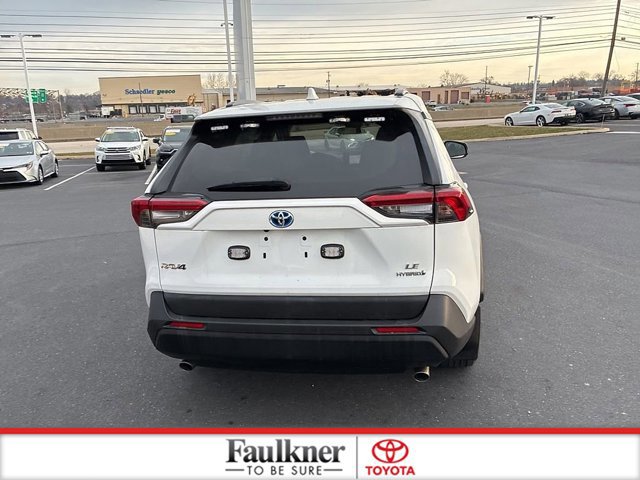 Certified 2019 Toyota RAV4 LE image 9