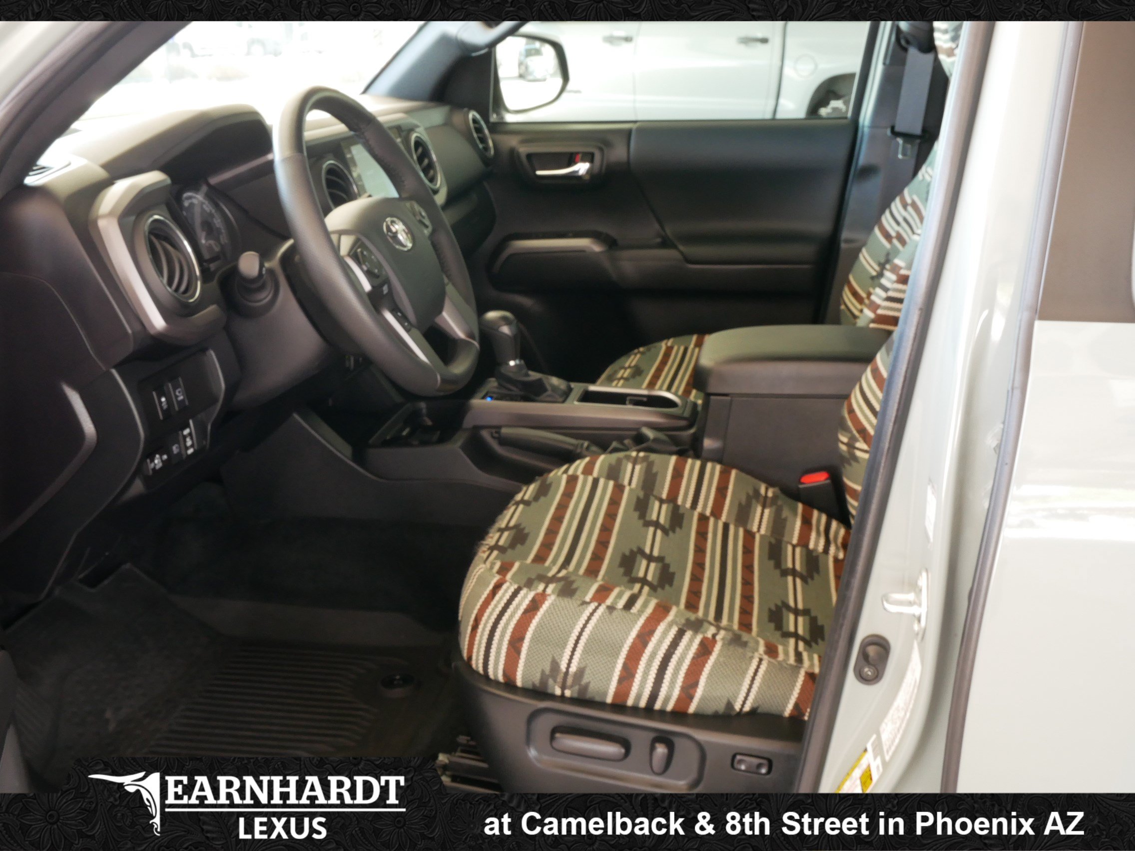 Used 2023 Toyota Tacoma TRD Sport w/ Advanced Technology Package AWD/4WD image 4