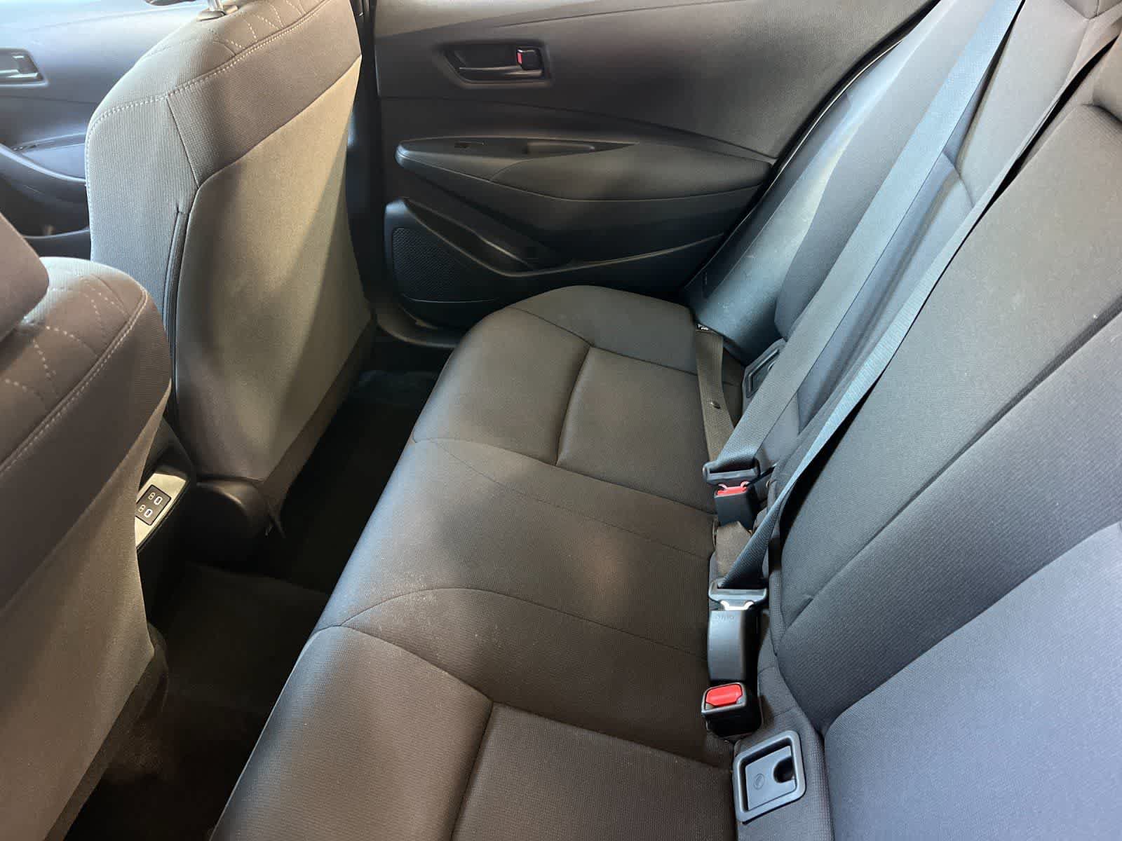 Used 2026 Toyota Corolla LE FWD image 5