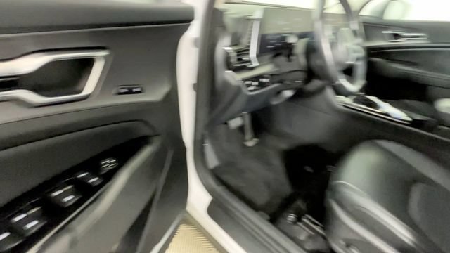Used 2023 Kia Sportage SX FWD image 18