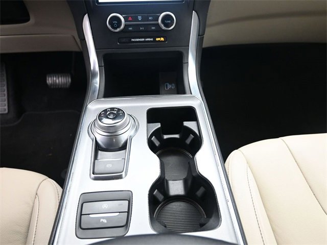 Used 2021 Ford Edge Titanium image 13