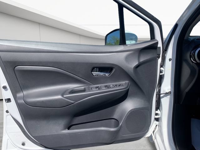 Used 2025 Nissan Versa SV w/ Trunk Package FWD image 10