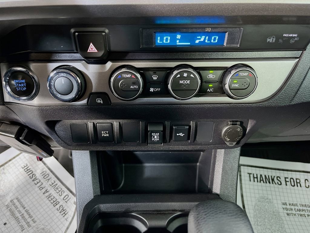 Used 2023 Toyota Tacoma SR5 AWD/4WD image 22