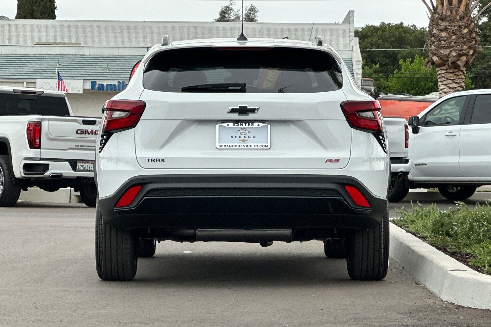 New 2026 Chevrolet Trax RS image 5