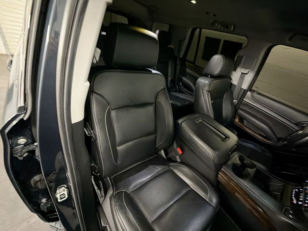 Used 2019 Chevrolet Tahoe LT w/ Off-Road Package AWD/4WD image 26