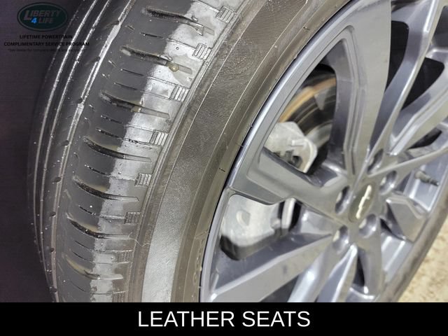 Used 2024 Chevrolet Equinox RS w/ RS Leather Package AWD/4WD image 11