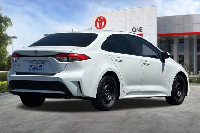 Certified 2021 Toyota Corolla LE w/ Carpet Mat Package (TMS) FWD image 5