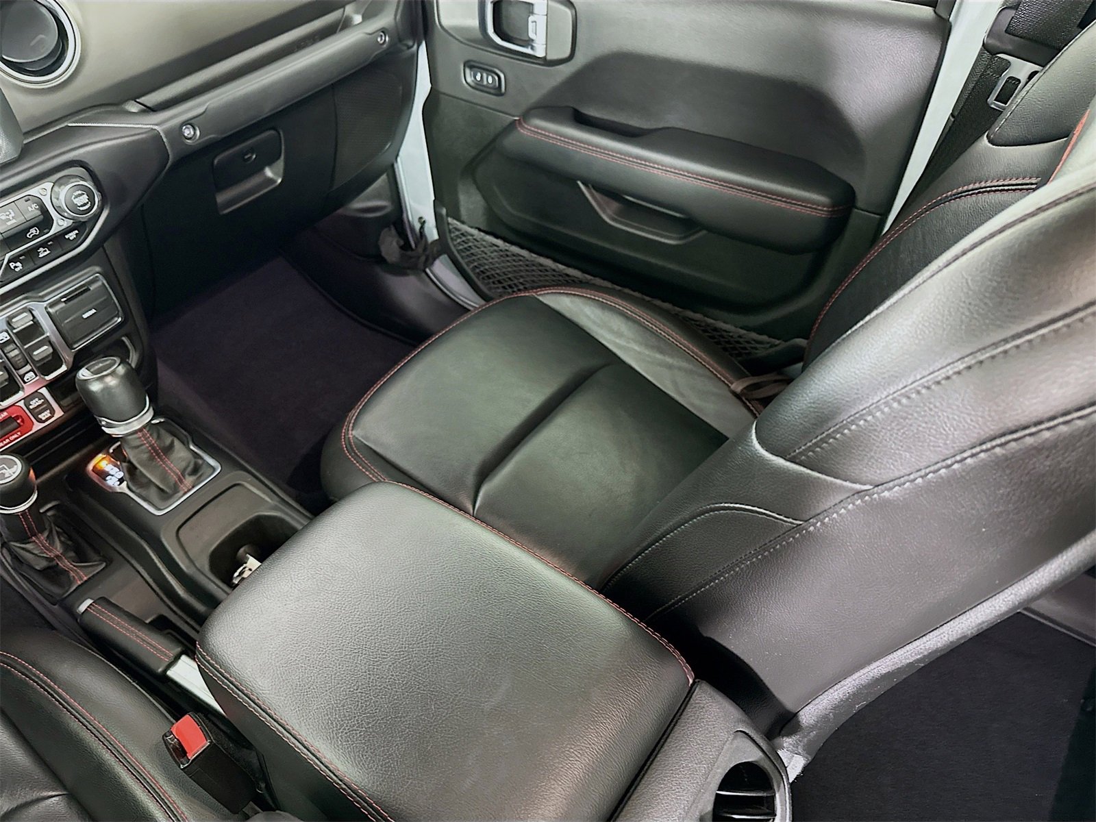 Used 2022 Jeep Gladiator Rubicon w/ LED Lighting Group image 22