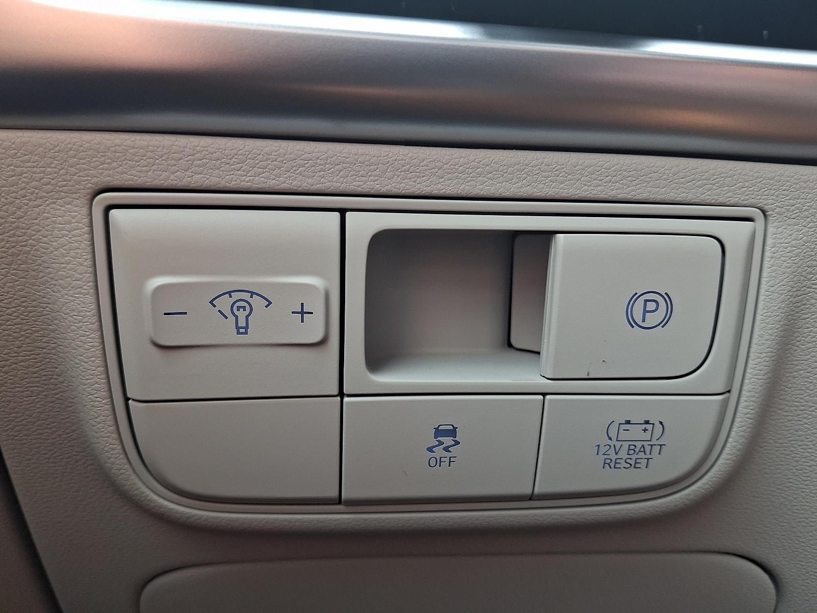 New 2026 Hyundai Tucson Blue SE AWD/4WD image 18