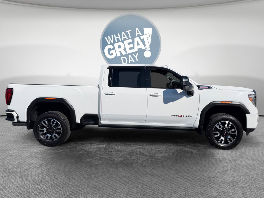 Used 2021 GMC Sierra 2500 AT4 w/ AT4 Premium Plus Package image 2