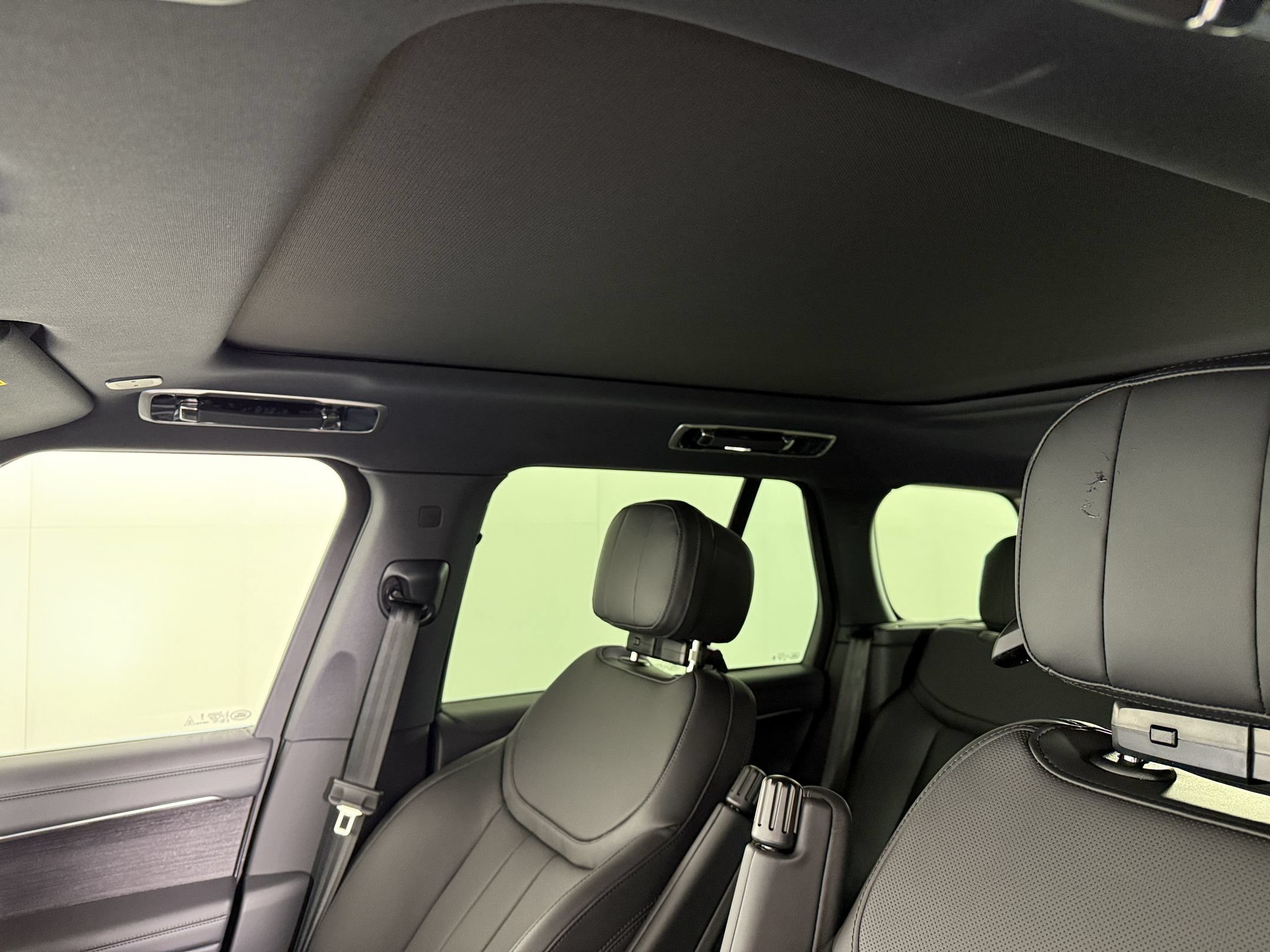New 2027 Land Rover Range Rover SE AWD/4WD image 23