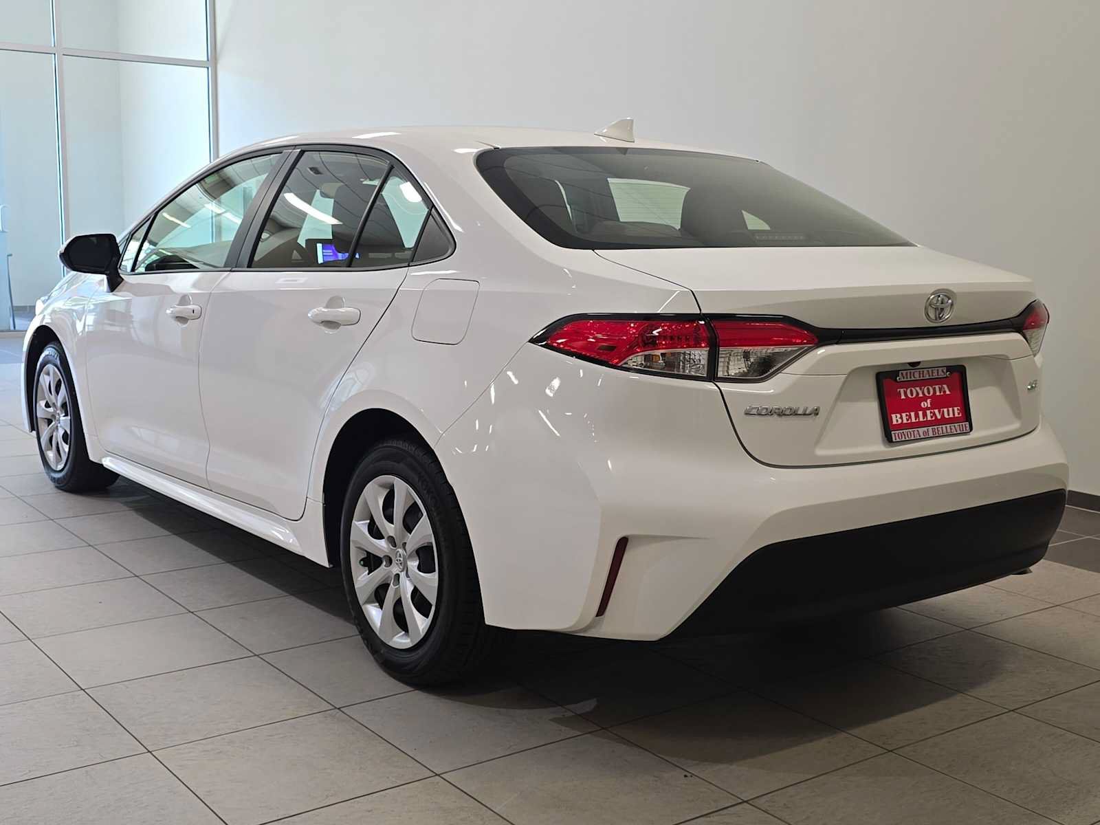 Certified 2024 Toyota Corolla LE FWD image 4