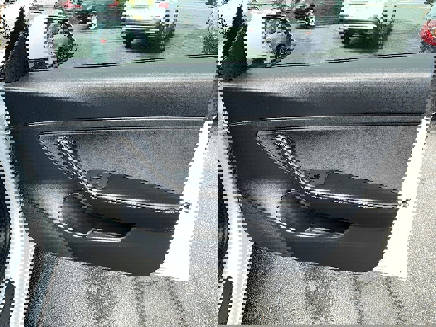 Used 2021 Tesla Model 3 Standard Range Plus image 18