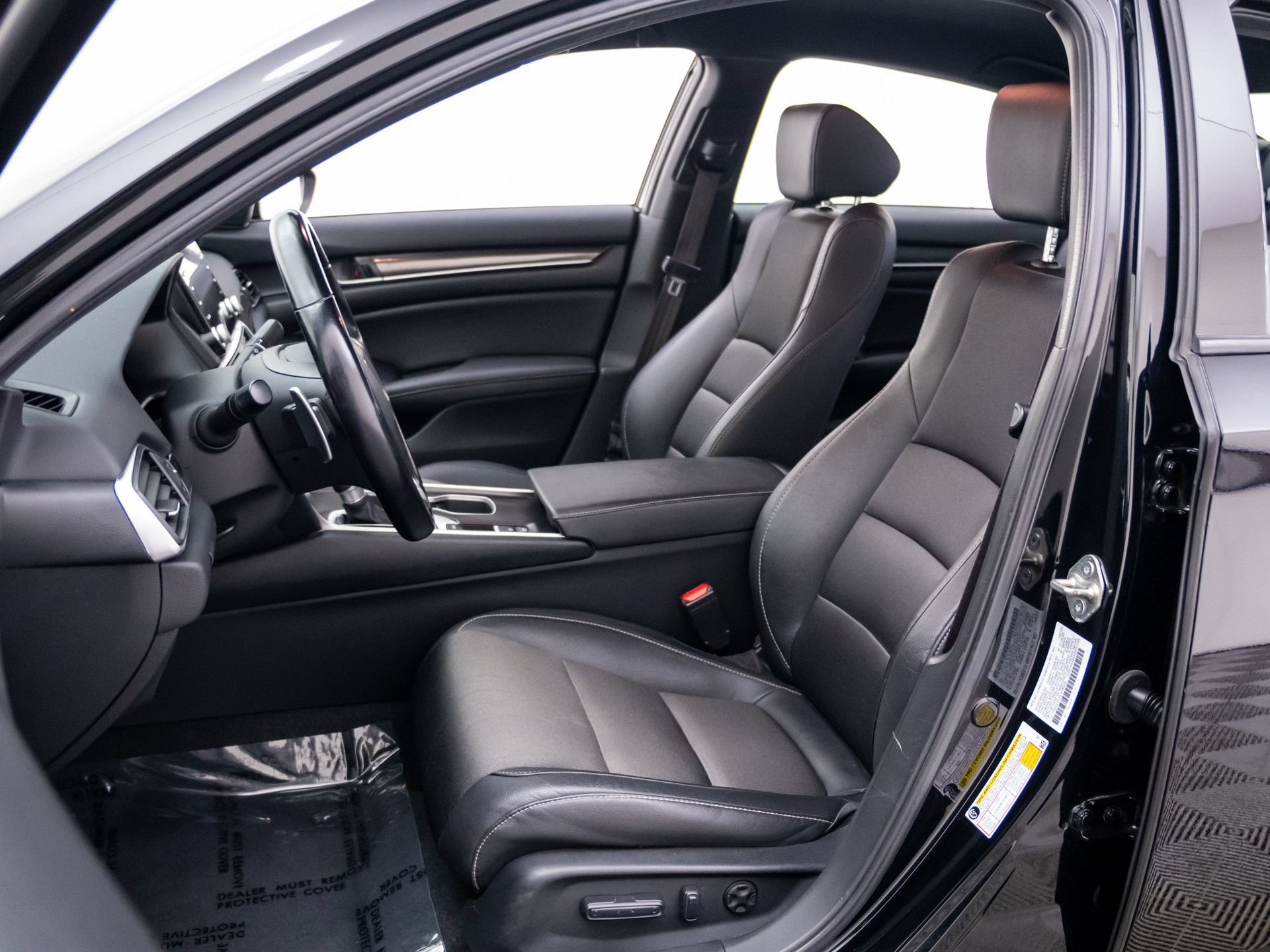 Used 2020 Honda Accord Sport image 15
