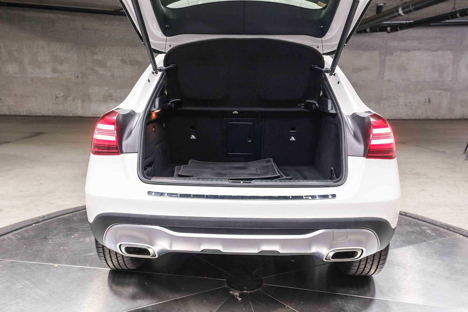 Certified 2020 Mercedes-Benz GLA 250 image 31