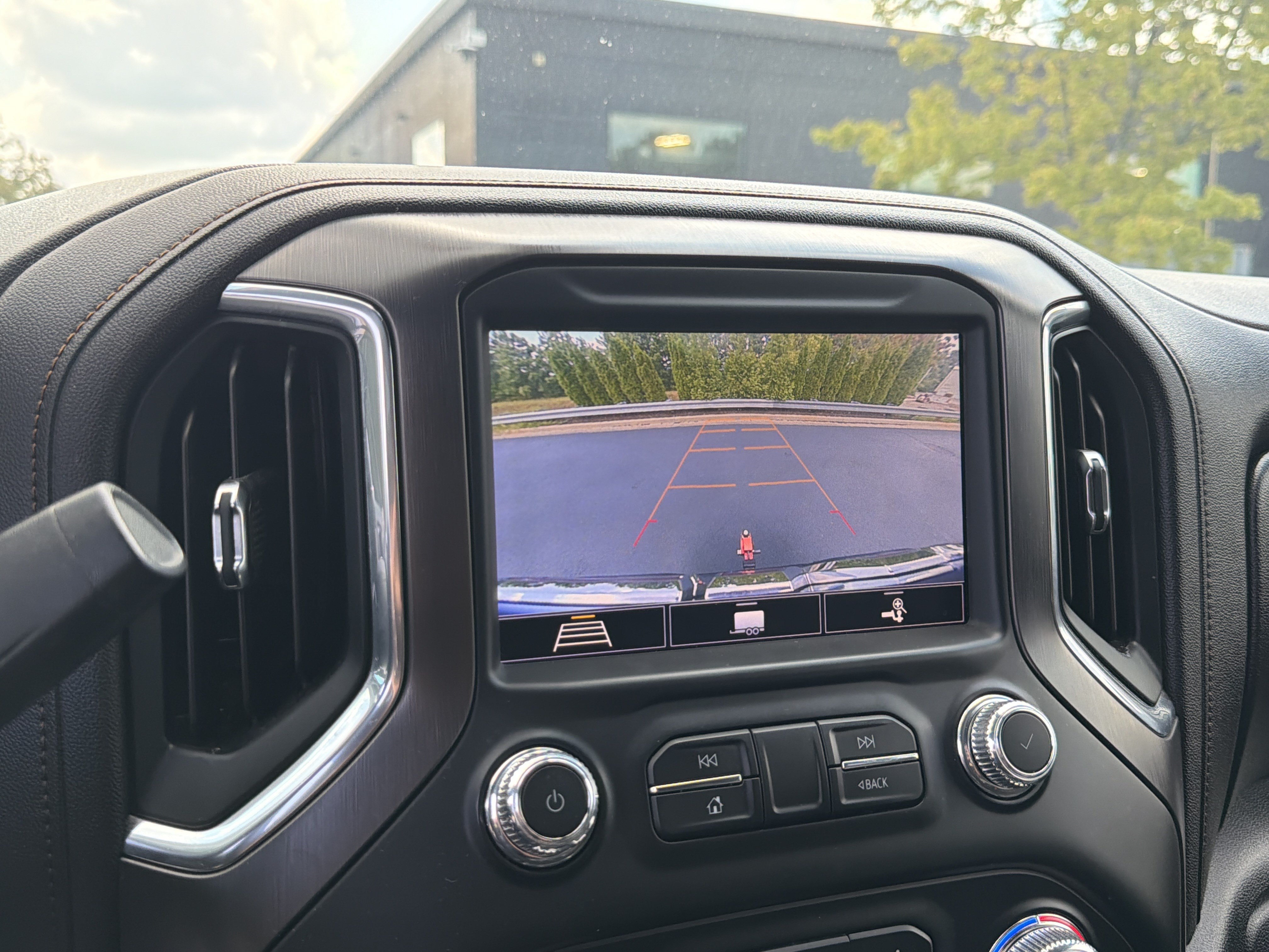 Used 2020 GMC Sierra 1500 AT4 w/ Driver Alert Package I AWD/4WD image 20