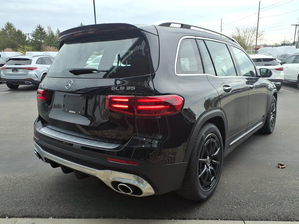 New 2026 Mercedes-Benz GLB 35 AMG 4MATIC image 6