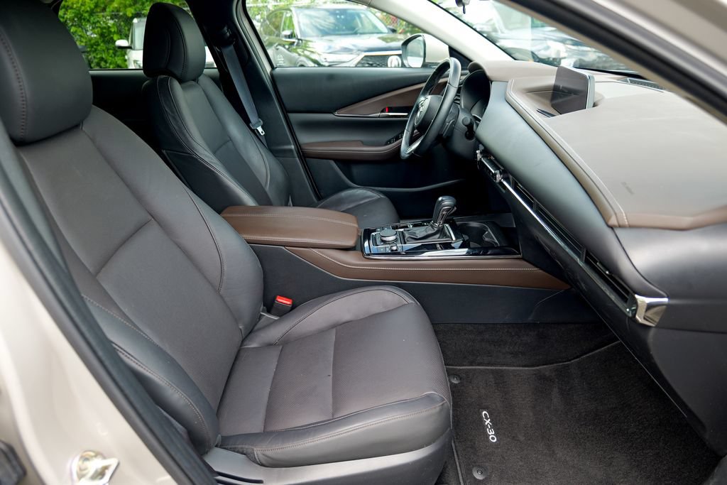 Used 2023 MAZDA CX-30 AWD 2.5 S w/ Premium Package image 35