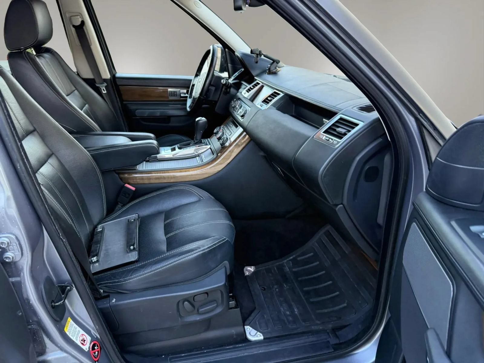 Used 2012 Land Rover Range Rover Sport HSE LUX AWD/4WD image 18