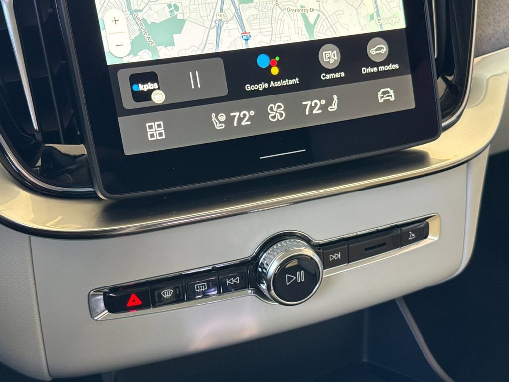 New 2026 Volvo XC90 B6 Ultra image 21