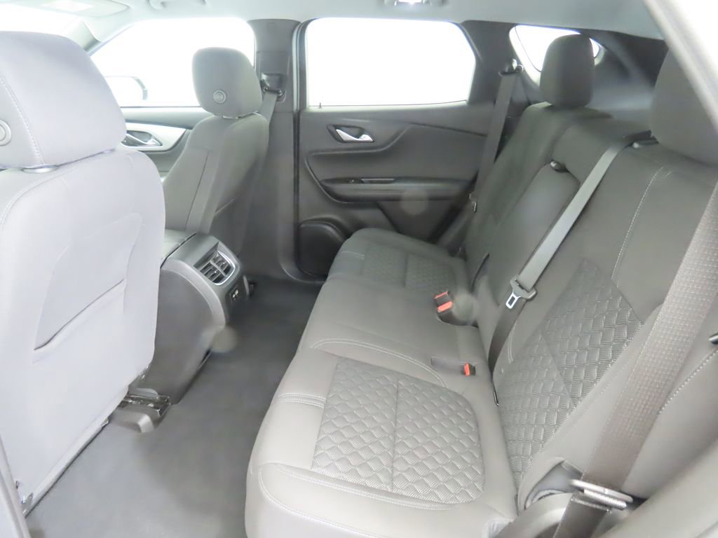 Used 2022 Chevrolet Blazer LT FWD image 19