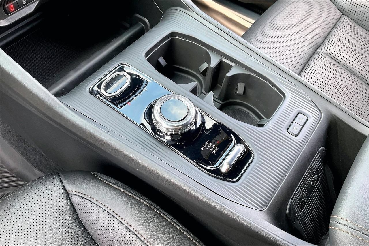 New 2026 Jeep Cherokee Overland w/ Advanced Pro Tech Group AWD/4WD image 30