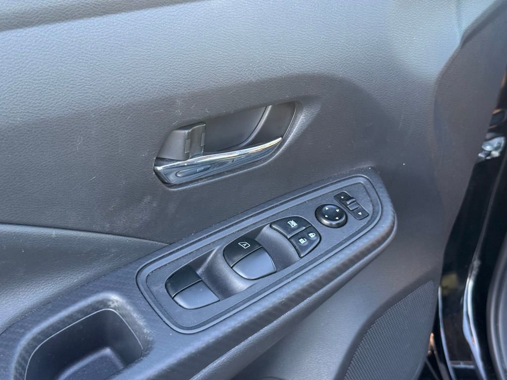 Used 2023 Nissan Versa SV FWD image 22
