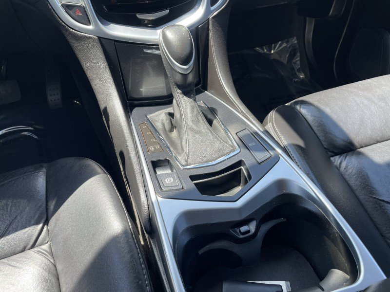 Used 2014 Cadillac SRX FWD image 17