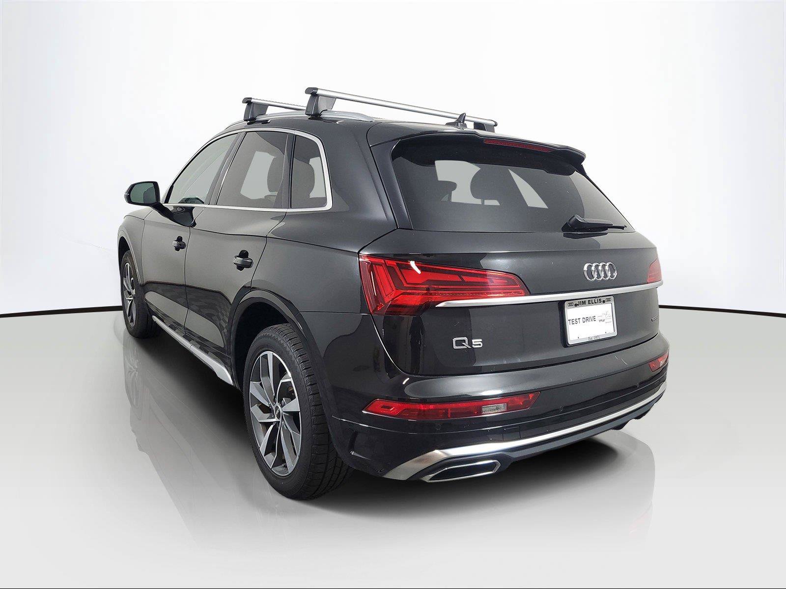 Used 2024 Audi Q5 2.0T Premium Plus AWD/4WD image 4