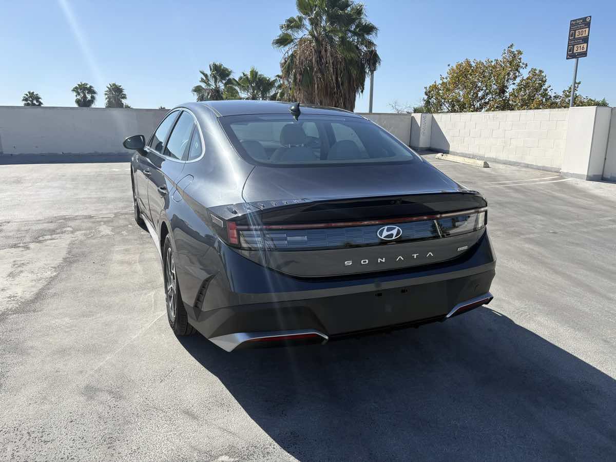 Used 2026 Hyundai Sonata Blue FWD image 11
